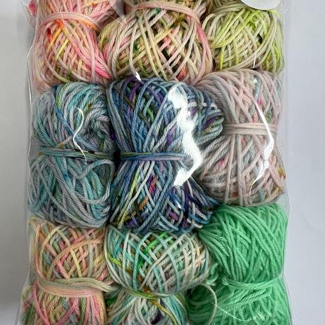 Hand Dyed Scrappy Pack - Pack 14